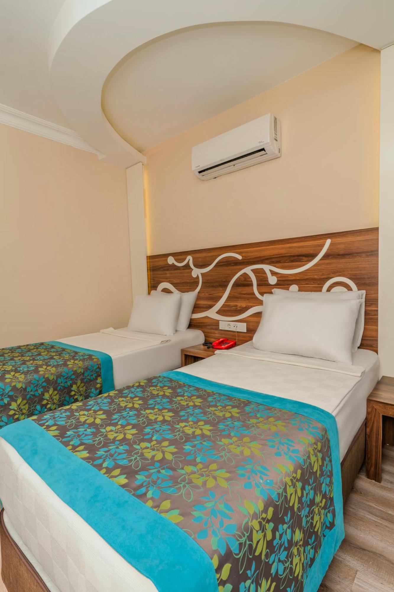 Kleopatra Blue Hawai Hotel Alanya Exterior photo