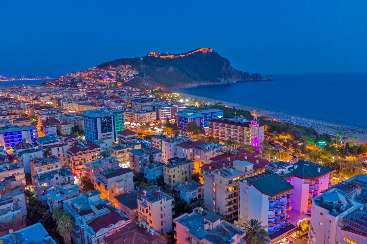 Kleopatra Blue Hawai Hotel Alanya Exterior photo
